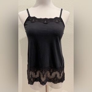 Vintage Y2K Women’s American Eagle Lace Cami Top Medium Embroidered Gray Bella